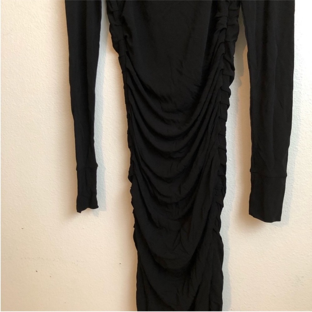 GANNI Ruched crepe midi dress - Picture 9 of 16